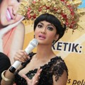 Julia Perez di Acara Perilisan Single 'Siti Nurbaya'