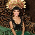 Julia Perez di Acara Perilisan Single 'Siti Nurbaya'