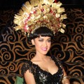 Julia Perez di Acara Perilisan Single 'Siti Nurbaya'