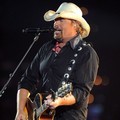 Toby Keith di CMT Music Awards 2011