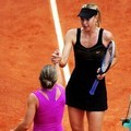 Maria Sharapova dan Sara Errani di Final Perancis Terbuka 2012