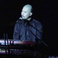 Aksi Ahmad Dhani di Konser Mahakarya
