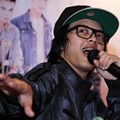 Bisma Karisma Personil SM*SH Saat Mempromosikan VCD Karaoke