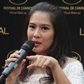 Dian Sastro Saat Mengungkapkan Pengalaman di Festival Film Cannes 2012