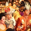 Ayu Dewi dan Regi Datau Menggelar Resepsi Pernikahan
