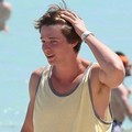 Patrick Schwarzenegger Saat Berlibur di Miami