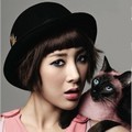 Seo In Young Berpose Untuk Vogue Pink Wings