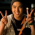 Kangin Dengan Pose Ceria