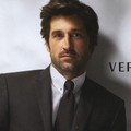 Patrick Dempsey Berpose Untuk Versace