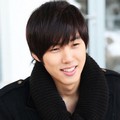 Baek Sung Hyun Menjadi Park Moo Yul di 'White Christmas'