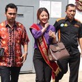 Dewi Persik dan Tim DPP GANNAS Saat Berkunjung ke Rutan Wanita Pondok Bambu