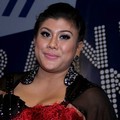 Regina Ivanova di Konferensi Pers Grand Final 'Indonesian Idol'