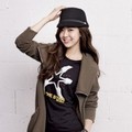Kwon Ri Sae Berpose Untuk Denizen Fashion