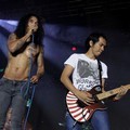 Penampilan Kaka dan Ridho Saat Konser Slank di Jakarta Fair 2012