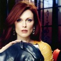 Julianne Moore Berpose Untuk Majalah InStyle