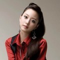 Han Ye Seul Berpose Untuk Katalog SI Fashion
