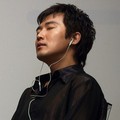 Ahn Jae Wook di Iklan Promo Sheer Shirt Fashion