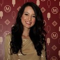 Julie Estelle di Acara Launching Magnum Cafe