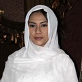 Masayu Anastasia Jadi Model Video Klip 'Bersimpuh Di Hadap-Mu'