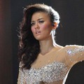 Agnes Monica di Panggung 'Result & Reunion Show' Indonesian Idol 2012