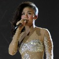 Agnes Monica di Panggung 'Result & Reunion Show' Indonesian Idol 2012
