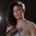 Agnes Monica di Panggung 'Result & Reunion Show' Indonesian Idol 2012