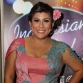 Regina Ivanova di 'Result & Reunion Show' Indonesian Idol 2012
