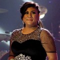 Regina Ivanova di Panggung 'Result & Reunion Show' Indonesian Idol 2012