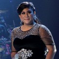 Regina Ivanova di Panggung 'Result & Reunion Show' Indonesian Idol 2012