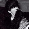 Yoo Seung Ho Berpose Untuk Majalah Marie Claire