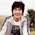 Yoo Seung Ho Berpose Untuk Majalah High Cut
