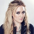 Hilary Duff Berpose Untuk Majalah InStyle