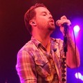 Aksi David Cook Saat Konser di Indonesia