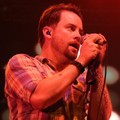 David Cook Menyanyikan 'Always Be My Baby' Saat Konser di Indonesia