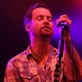 Aksi David Cook Saat Konser di Indonesia