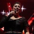 Aksi Regina Ivanova di Konser David Cook