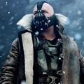 Tom Hardy Sebagai Bane di Poster Film 'The Dark Knight Rises'
