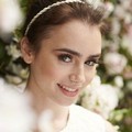 Lily Collins Berpose Untuk Majalah Seventeen