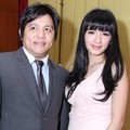 Angel Karamoy dan Suami Hadir di Resepsi Pernikahan Astrid Tiar