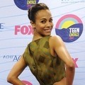 Zoe Saldana Hadir di Teen Choice Awards 2012