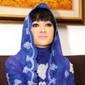 Julia Perez Saat Ditemui di Gedung BNN, Cawang, Jakarta Timur