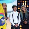 Cat Deeley, Kevin McHale dan Demi Lovato di Teen Choice Awards 2012