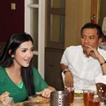 Ashanty dan Anang Saat Ditemui di Plasa 2 Pondok Indah