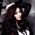 Han Chae Young Berpose untuk Iklan True Religion Jeans