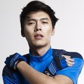 Hyun Bin Berpose untuk Iklan K2 Fashion