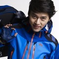 Hyun Bin Berpose untuk Iklan K2 Fashion