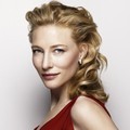 Cate Blanchett Berpose untuk Majalah InStyle