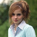 Emma Watson Berpose untuk LA Times