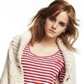 Emma Watson Berpose untuk Promo 'People Tree' Fashion