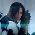Kate Beckinsale Sebagai Lori Quaid di 'Total Recall'